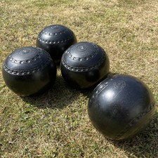 Vintage Henselite Lawn Bowls Set of 4 Super Grip Championship Size 5
