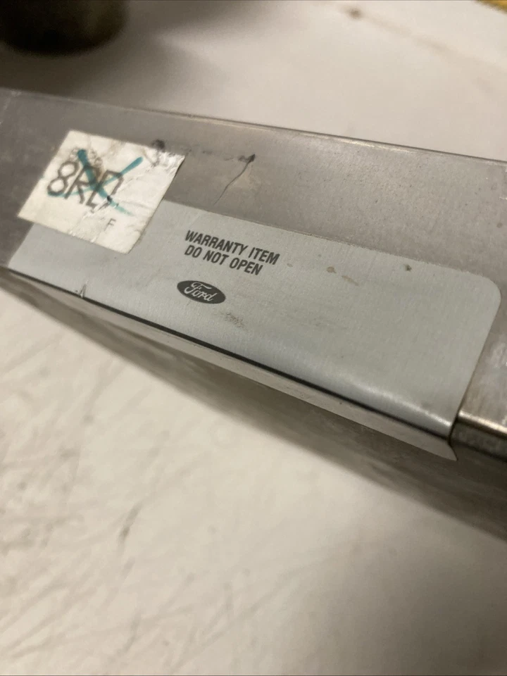 1987-1989 Ford F150 5.0 302 V8 PCM ECM ECU Engine Module E8TF-12A650-CP2A OEM - Image 4 of 4