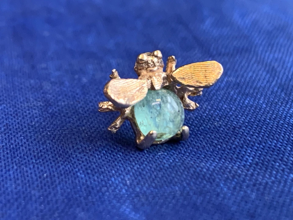 Tachuela de corbata de abeja de oro amarillo de 14K 1,4 g traje para hombre joyería fina piedra verde *LEER* Foto 3 de 4