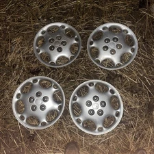 1999-2004 Olds ALERO 15" Hubcap Wheelcover 9592628