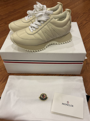 NEW in BOX Moncler Pacey Womens EU 37.5 Leather Sneakers Logo Cream Off-White