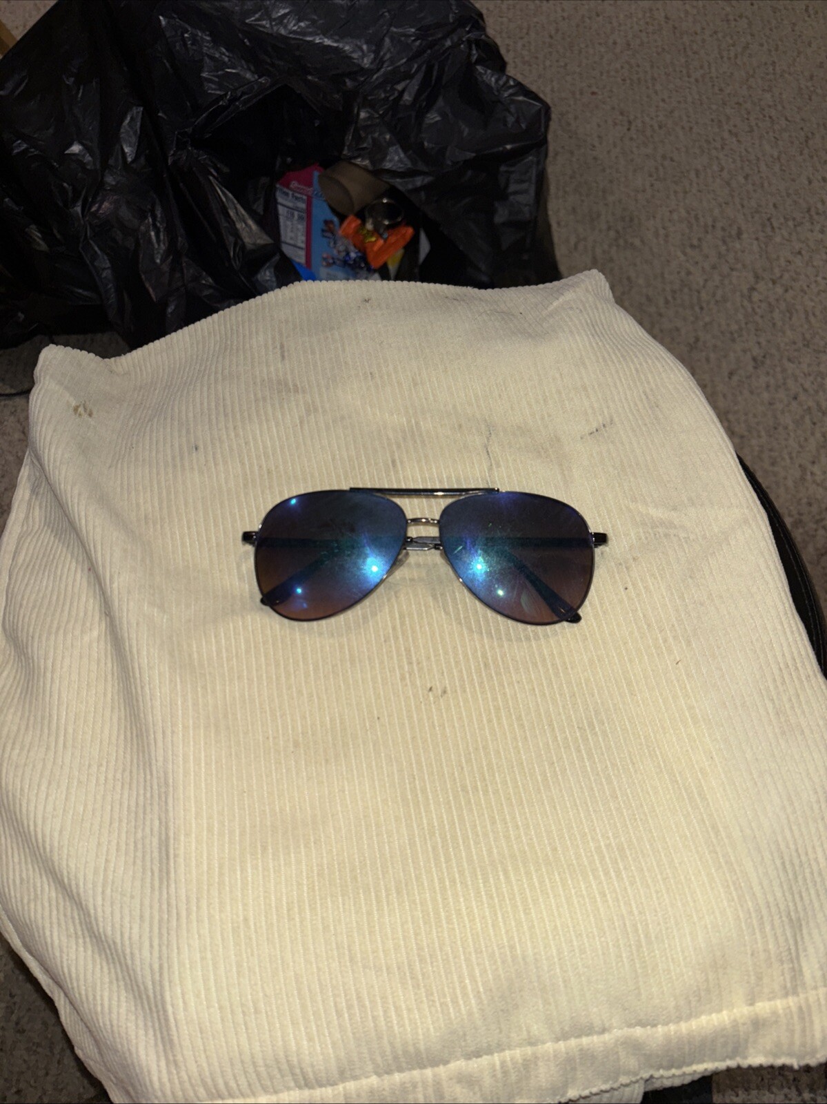 polarized aviator sunglasses-image