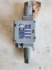 *NOS* Square D AJW3 Differential Pressure Switch   (#91)