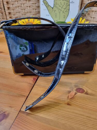Patent Black Vintage Handbag Bag 1980's RETRO FUNKY FAB Adjustable Strap - Picture 7 of 10