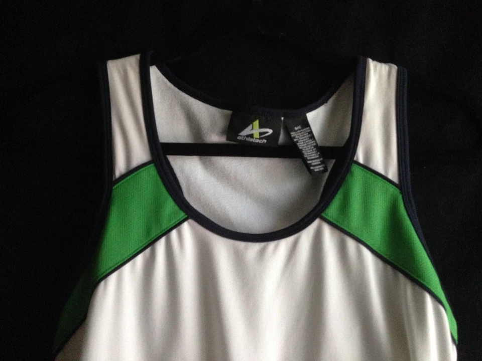 CAMISETA SIN MANGAS DE ENTRENAMIENTO ATLÉTICO ATLETECH ELÁSTICA TALLA PEQUEÑA BLANCA VERDE A5 Foto 4 de 4