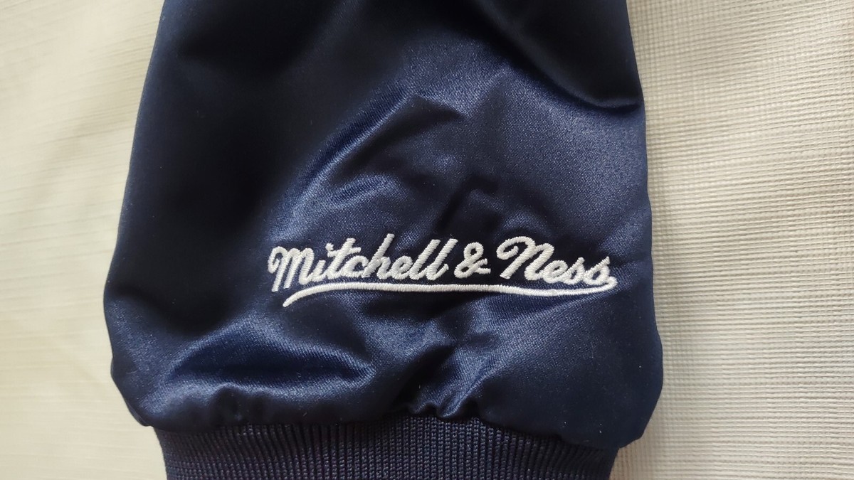 NWT MITCHELL NESS HARDWOOD CLASSIC HOUSTON ROCKETS SATIN JACKET