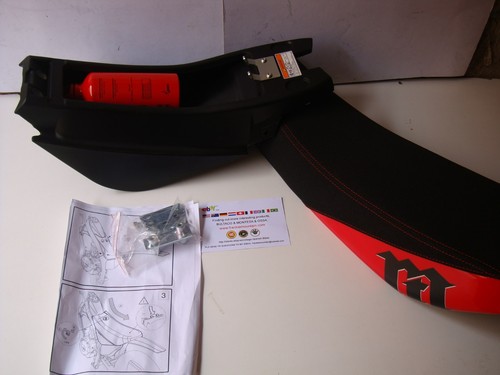 MONTESA COTA 300 RR SINGLE SEAT ASSY NEW + FUEL BOTTLE MONTESA 300 SEAT 4RT - Picture 5 of 12