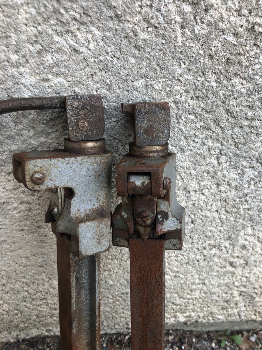 Ancien appareil à découper « haché-vite » électroménager français