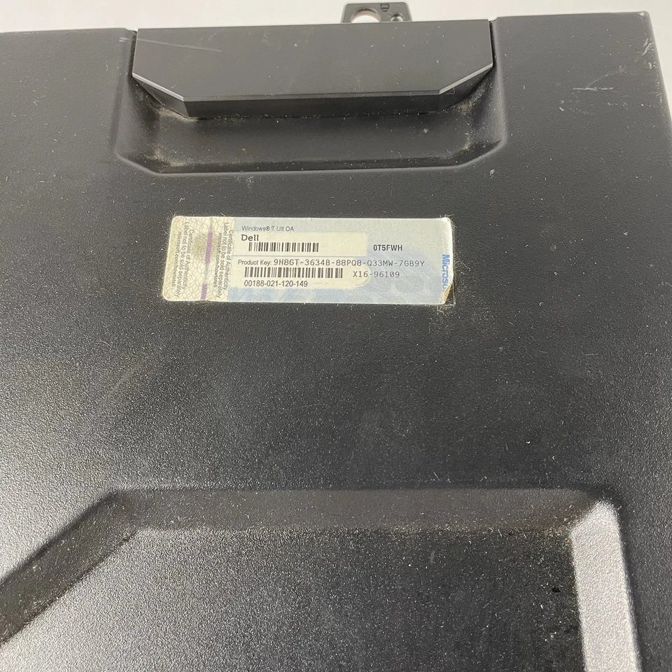 Dell OptiPlex 960 MT Core 2 Duo E8400 3.00 GHz 2 GB RAM No HDD No OS - Image 4 of 4