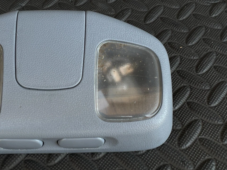 1993-1997 Nissan Pickup Truck Pathfinder D21 Overhead Map Dome Light OEM - Image 3 of 4