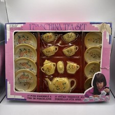 Vintage Child's 17 Piece China Tea Set Original Box Floral Rose Pattern Complete