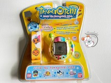 Tamagotchi Connection v4.5 Yellow Rainbow English Asia 2007 US Seller