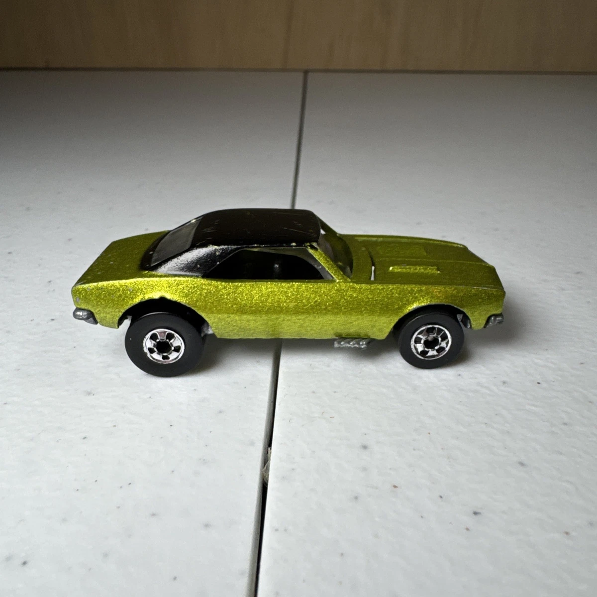 Hotwheels 67 Camaro 1982 In Vintage Manufacture Diecast Cars