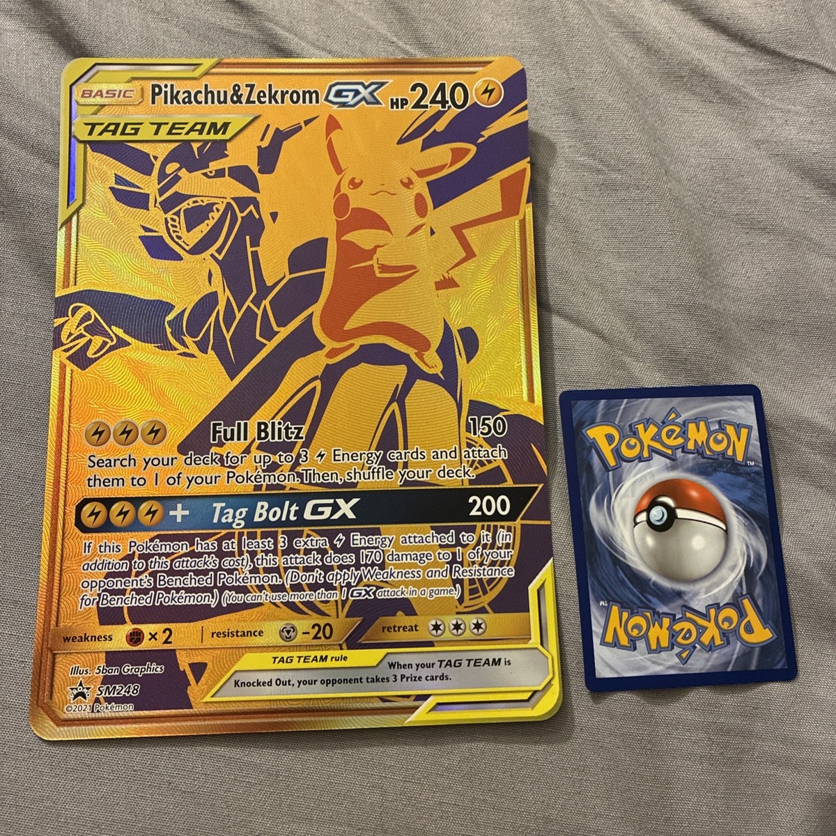 Pikachu & Zekrom GX SM248 Jumbo Gold Tag Team Pokémon Promo Card