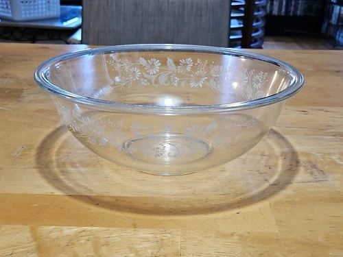 Vintage Pyrex 326 4L Colonial Mist Mixing Bowl Clear White Daisies 11 3/4” Large