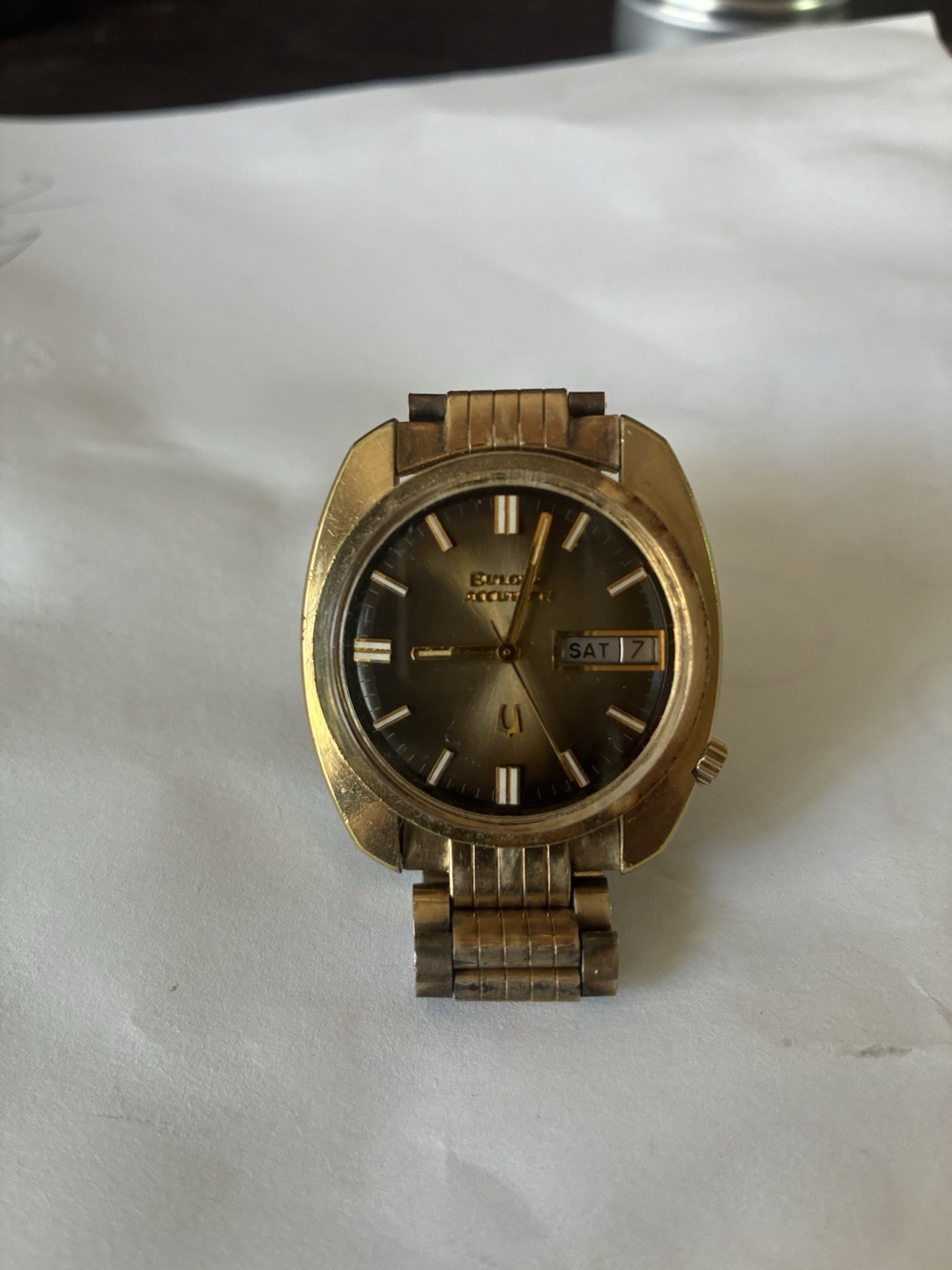 Bulova Accutron Date & Day Running Great Fresh Battery With Original Bracelet