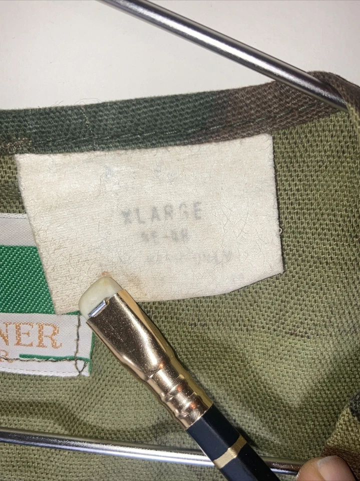 NICE Vintage Game Winner Sportswear Duck Camo Hunting Vest XL Game Fowl Pouch - Image 3 of 4