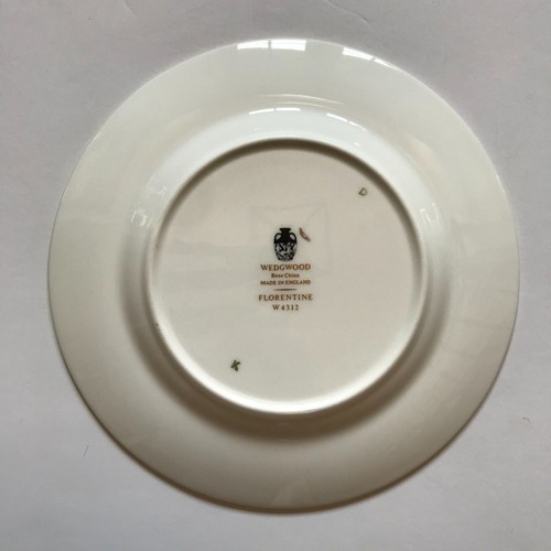 Wedgewood Florentine Bread Butter Salad Plates Black Dragon Gold Rim 6" Set of 4 - Picture 9 of 12