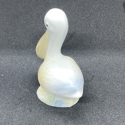 Small Vintage porcegama pelican figurine, Valencia Spain - Picture 5 of 9