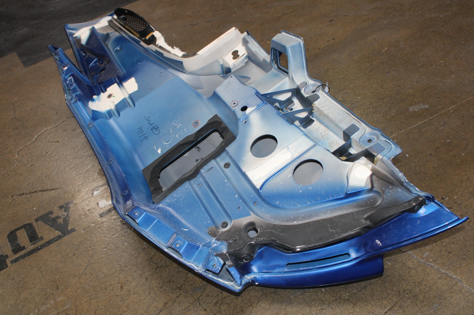 McLaren MP4-12C Spider, RH, Right, Quarter Panel, Blue, Dmg, Used