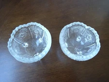 PAIR LG WRIGHT GLASS Delta PANELLED THISTLE Footed Salt Dip w/ Bee Mark Clear