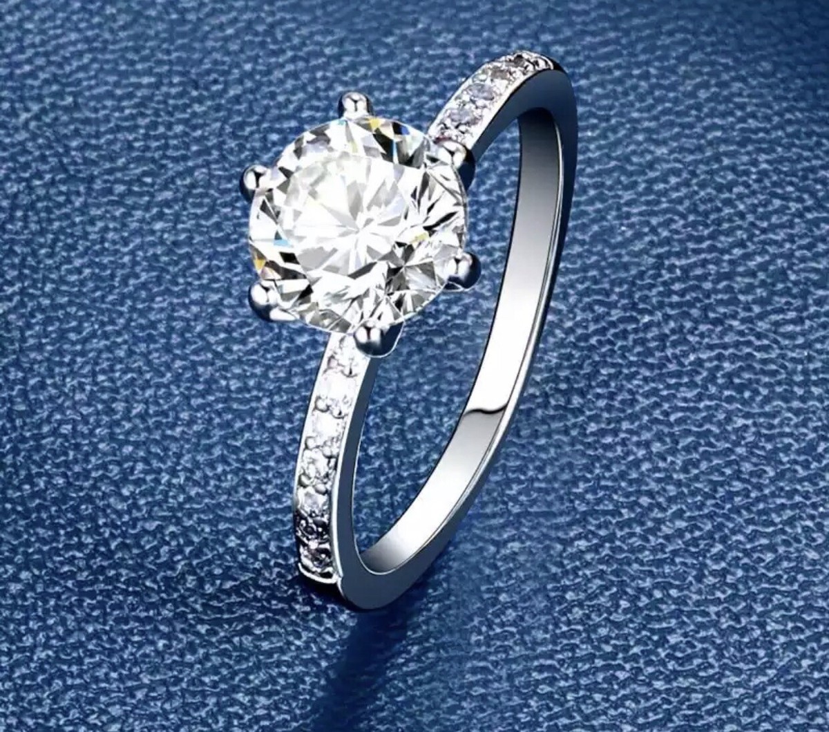 Beautiful S925 Sterling Silver Sparkling Crystal CZ Engagement Dress  Ring