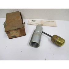 Brand New Lincoln Low-Level Cut-Off Valve 1-1/2 in. NPTM - 82439