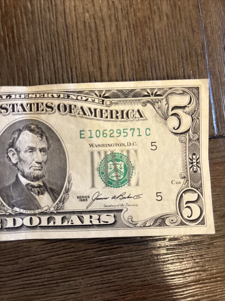 RARO BILLETE DE 5 DÓLARES 1985 NÍTIDO Foto 4 de 4