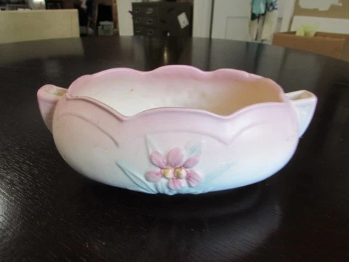 HULL Art Pottery IRIS Rose Bowl #412-7 Matte Soft Pink Blending Into Blue