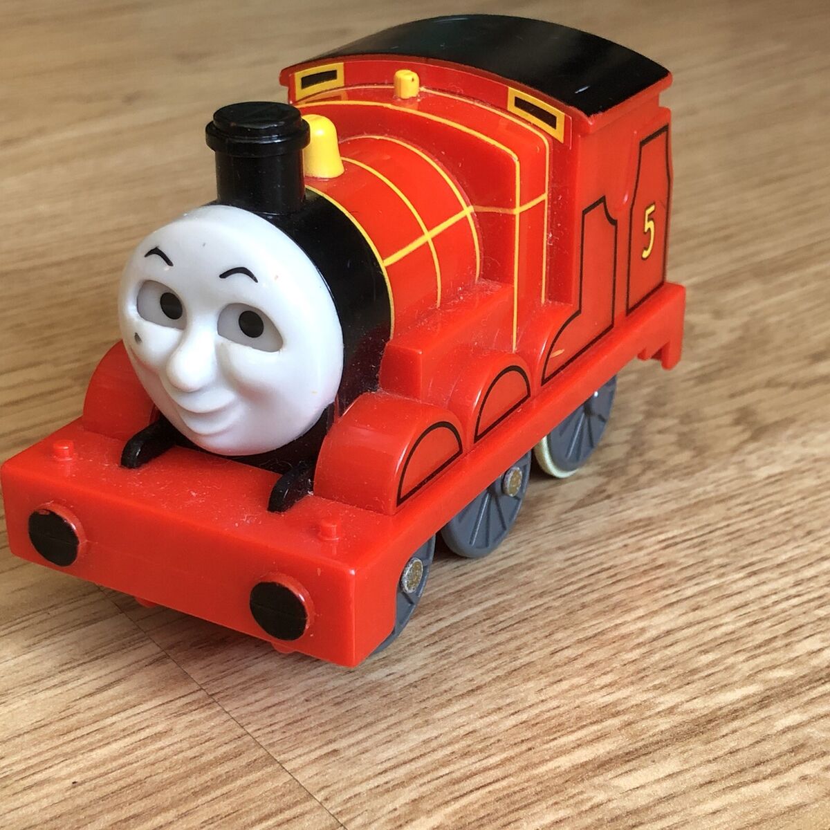 james the red engine