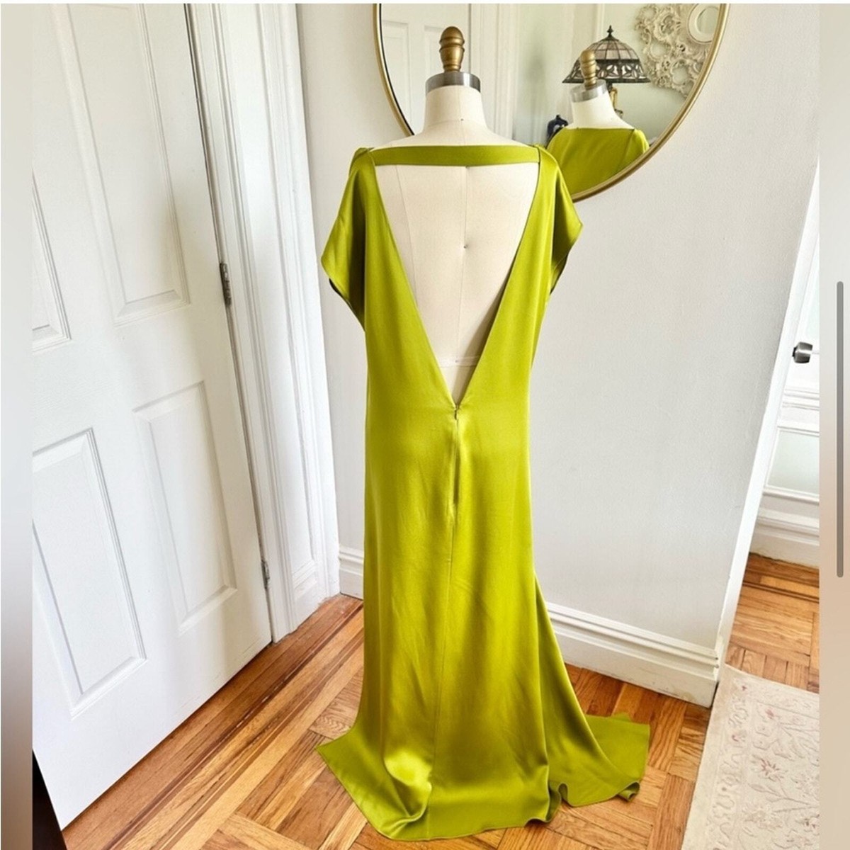 【海外限定】REISSドレス☆Green Eloise Satin Drape-Neck Layer Reiss Satin Drape-Neck Layered Dress in Green | REISS