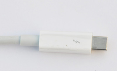 Original Apple Thunderbolt Cable MC913ZM/A 2M for Mac Mini