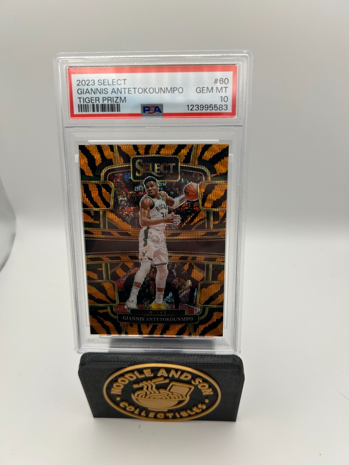 2023-24 Panini Select - Concourse Giannis Antetokounmpo #60 Tiger Stripes Prizm