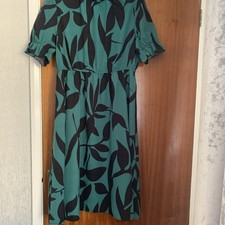 Ladies green and Black Dress Size XL Shein