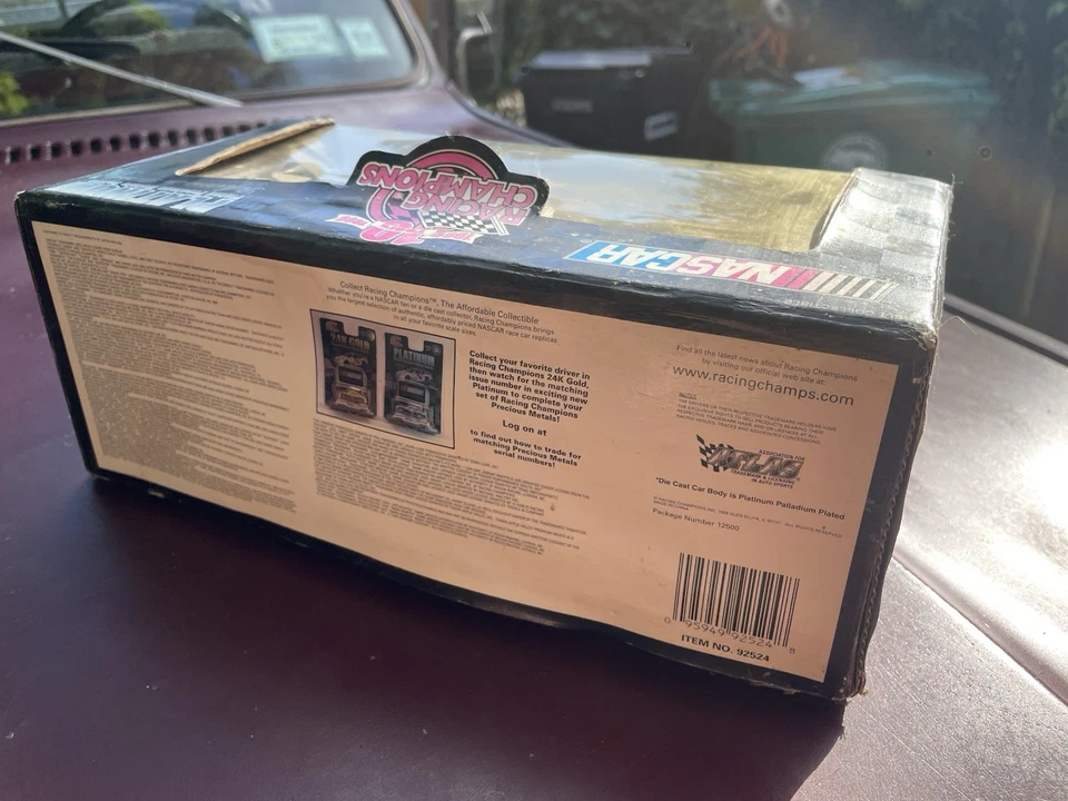 Nascar #77 Racing Champions 50TH Ann Platinum Plated 1:24 Robert Pressley in box - Image 4 of 4