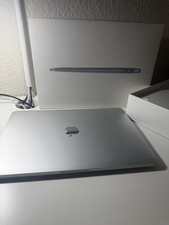 Apple MacBook Pro 13,3 Zoll, i5 8GB 121GB