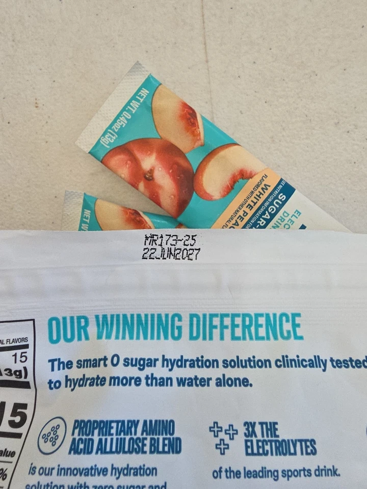 Liquid I.V. Multiplicador de hidratación mezcla de bebidas electrolíticas paquete de 41 (EXP. 2027) WH11B Foto 3 de 3