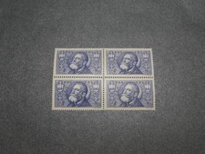 FRANCE BLOC 4 TIMBRES N°319 NEUF**. COTE 180 EUROS