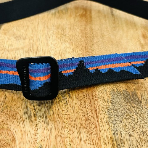 Patagonia Belt, 42” Blue Friction Buckle Design Fitz Roy Mountain Pattern VTG - Picture 2 of 5