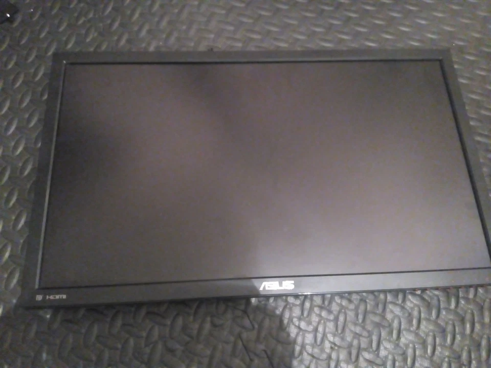 ASUS VP247QG 23.6" Full HD 1080p LED Monitor 75Hz 1ms - No Mount Piece/Box - Image 3 of 4