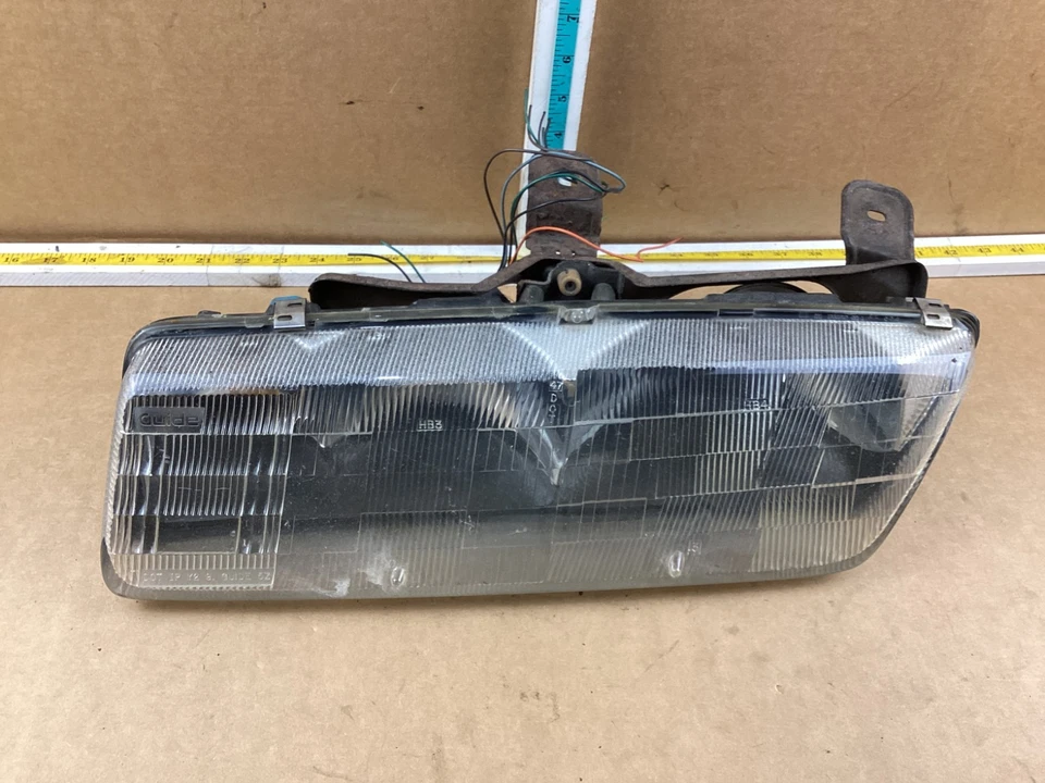 1991-1996 Saturn S Series Front Left Driver Side Headlight Assembly 16512117 - Image 3 of 4