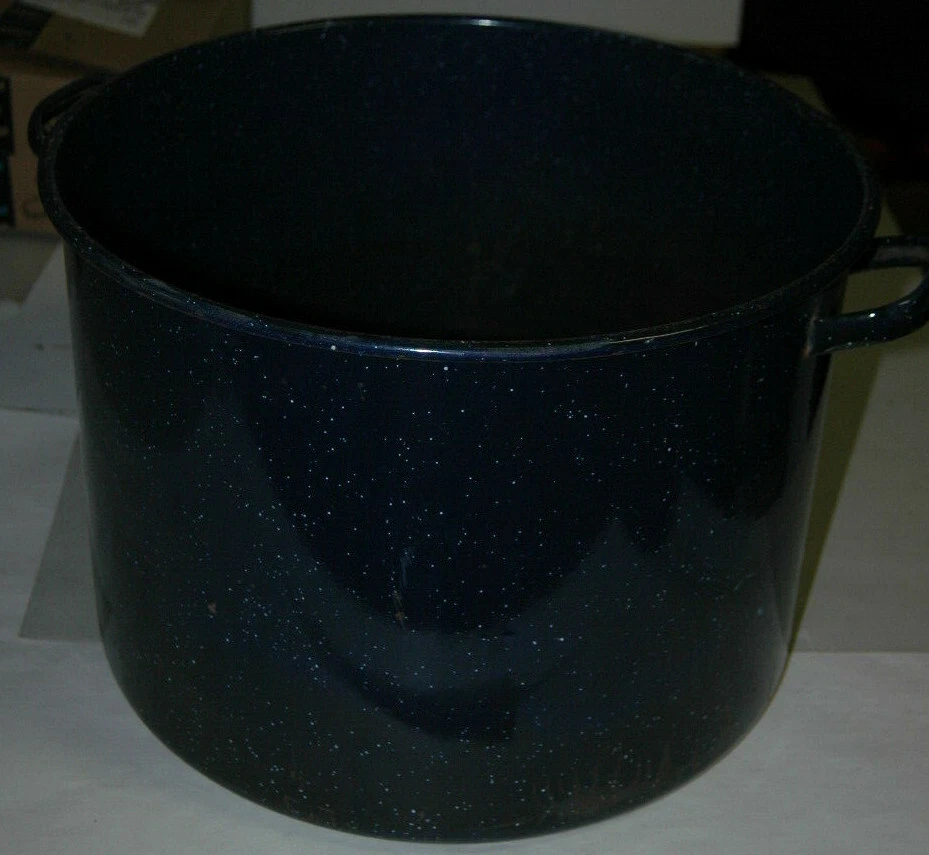 GRANITEWARE STOCK POT BLUE SPECKLED CAMPING CANNING SOUPS STEW QUART