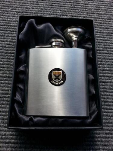 JOHNSON Clan Coat of Arms Hipflask Brushed Stainless Steel Gift Idea - Picture 1 of 1