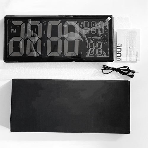 Large Clock with Temperature Red - Picture 3 of 7