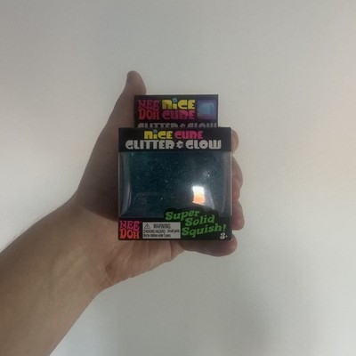 Original Needoh Glitter and Glow SCHÖNER Würfel blau UK LAGER! 