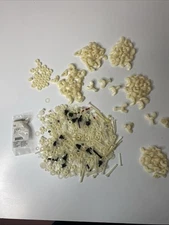 Plastic wing nuts 105 PC.+ Over 200 Plastic Nuts, Assorted Screws &Washers…B88