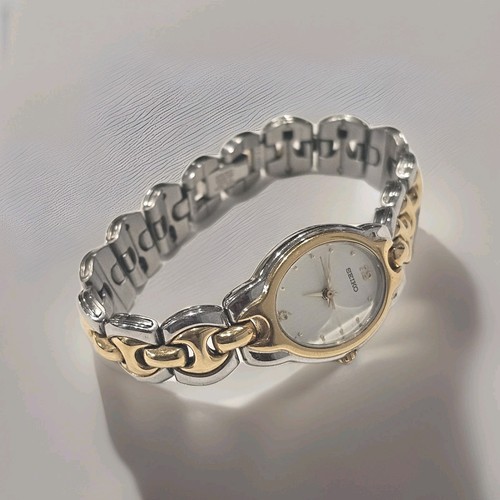 Seiko Two-toned Ladies Watch (WTC145)