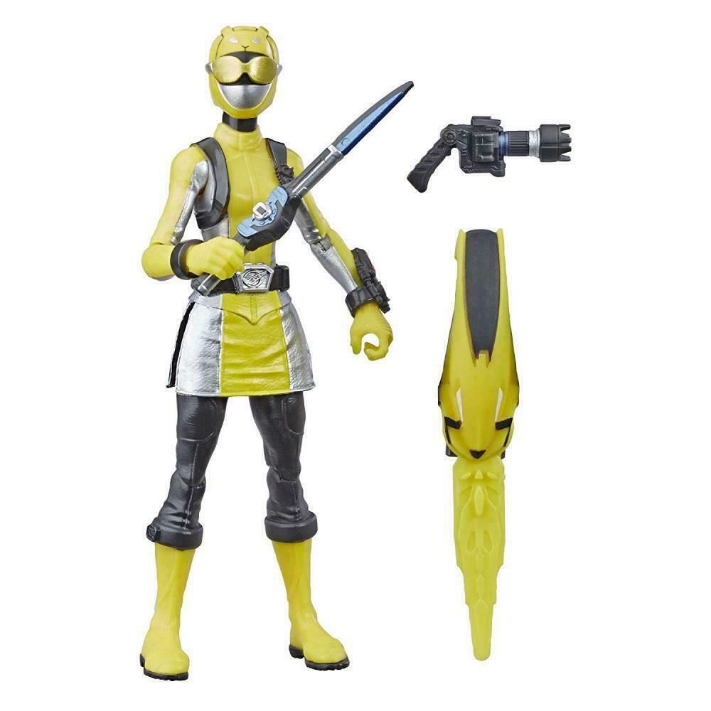 Hyperforce Yellow Ranger Power Rangers Super Megaforce Yellow Ranger 3840x5760