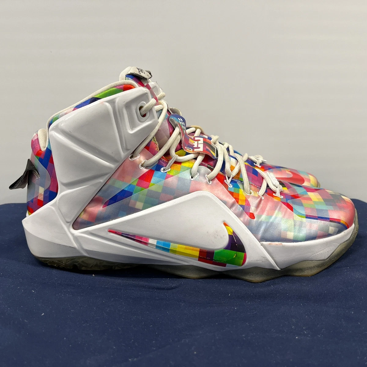 Nike LeBron 12 EXT Prism Finish Your Breakfast 748861 900 Sz