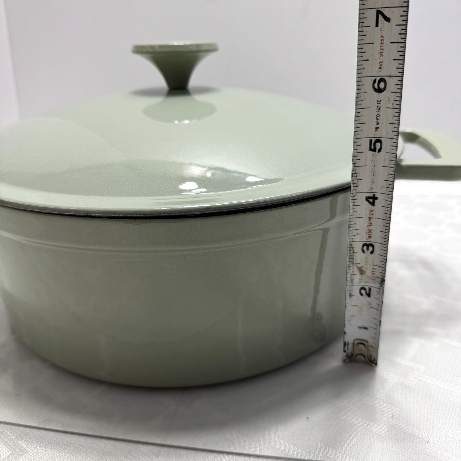 Figmint 5.5 Qt Enamel Cast Iron Dutch Oven Sage Green Stock Pot for All Stoves
